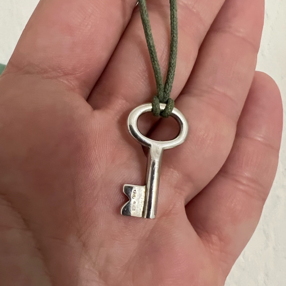 POMELLATO key pendant. Never worn. Adorable item.
